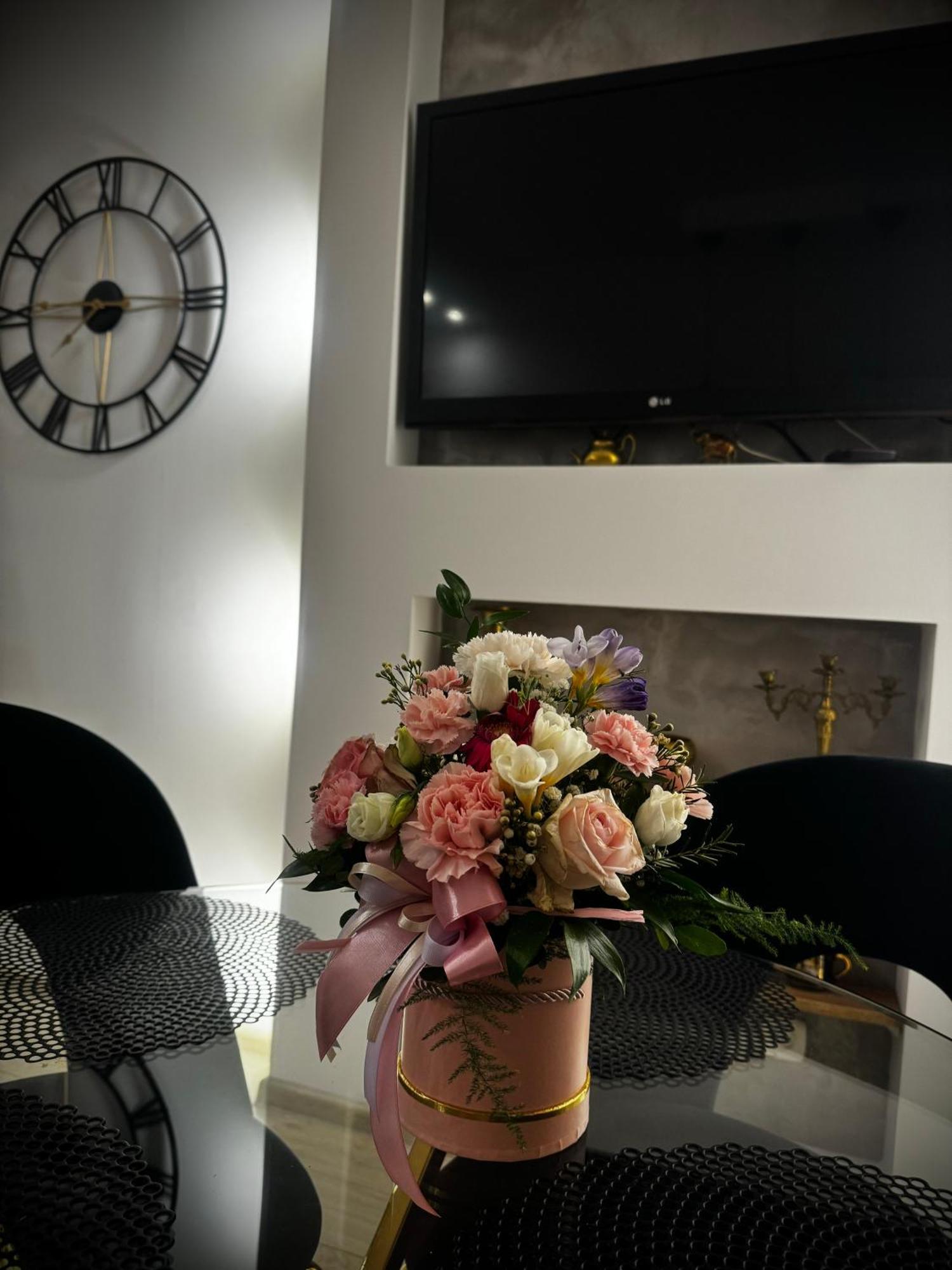 Apartament Nowar โนวารูดา ภายนอก รูปภาพ